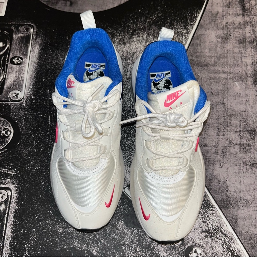 NIB Nike Air Max Verona - Picture 4 of 5